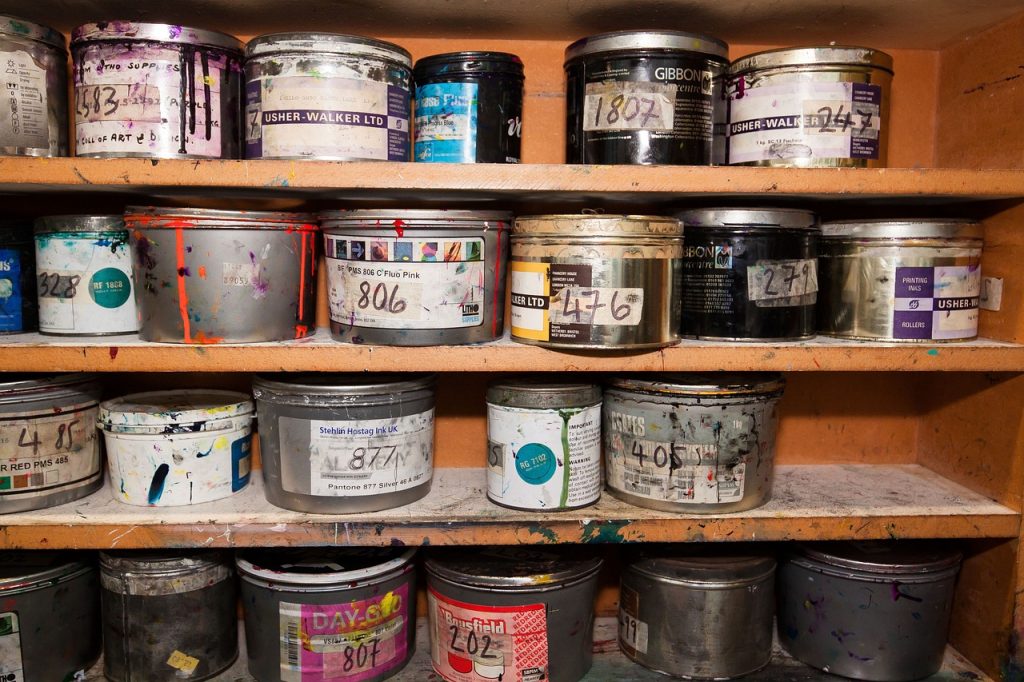 to dye, paint cans, printing inks-417694.jpg
